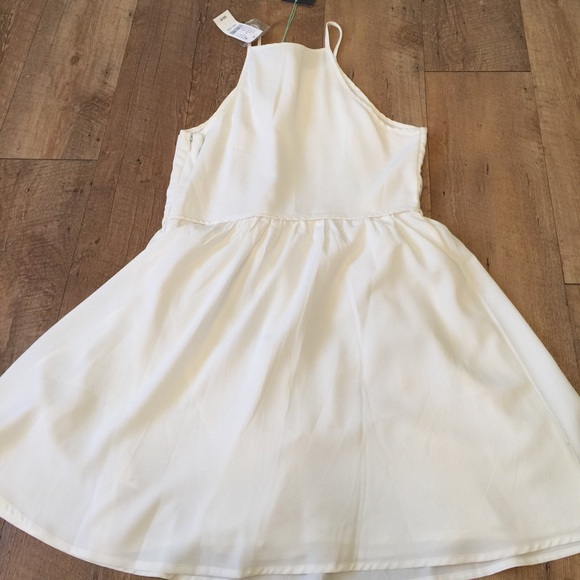 NWT Kendall and Kylie dress size small white - Picture 4 of 4